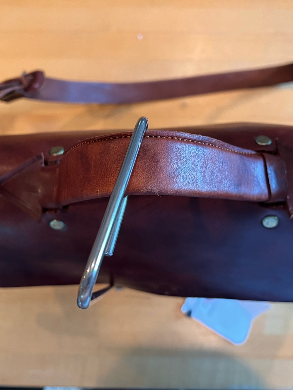 Chuupul Leather Harrison Saddle Tote - Picture 7 of 9